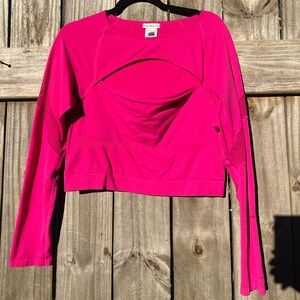 PINK Chloe X Halle Women's Pink Long Sleeve Athletic Top